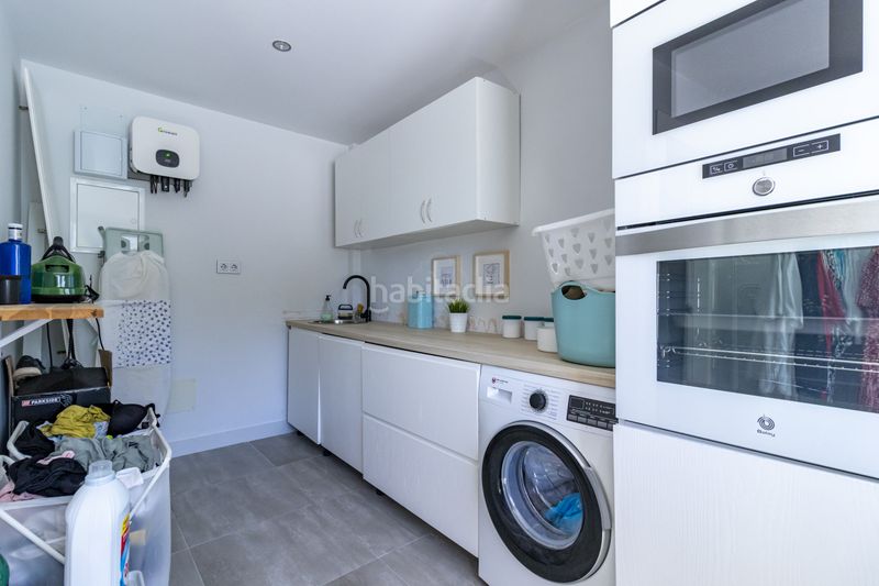 Foto c19db0c9-4928-413f-8dbc-3bffeb12a5dc. Casa aparellada amb aparcament piscina a San Pedro de Alcántara Pueblo Marbella