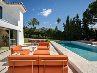 Casa a Nueva Andalucía centro