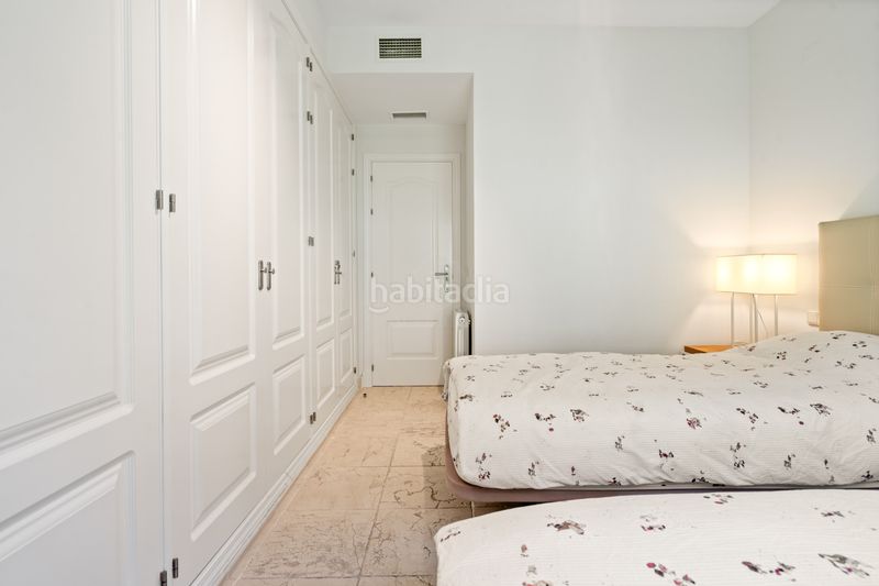 Foto 78177bb8-7975-4d05-ba3e-091697c65cdb. Apartament amb aparcament piscina a Los Flamingos Benahavís