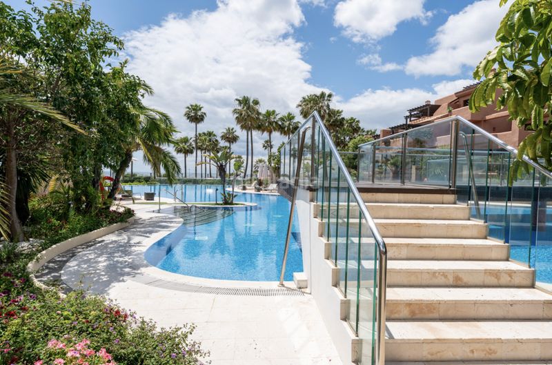 Foto 556d28aa-da9f-478f-bdae-a749a2156cbf. Apartament a mar azul 2 a Kempinski Estepona