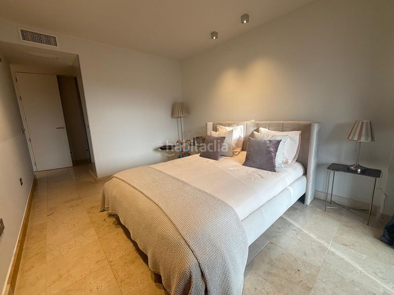 Foto 991526f7-e677-41b3-addf-6d698caa1446. Apartament amb aparcament piscina a Los Flamingos Benahavís
