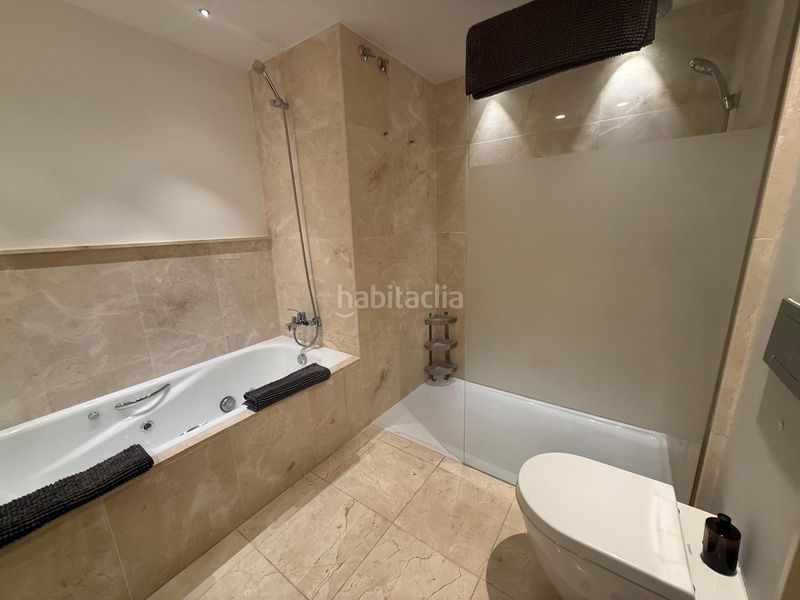 Foto ef411bfd-a0dc-45d0-baf7-4e290b1db87b. Apartament amb aparcament piscina a Los Flamingos Benahavís