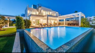 Affitto Casa in Los Flamingos. Fantástica villa de lujo disponible para alquiler de larga tempo