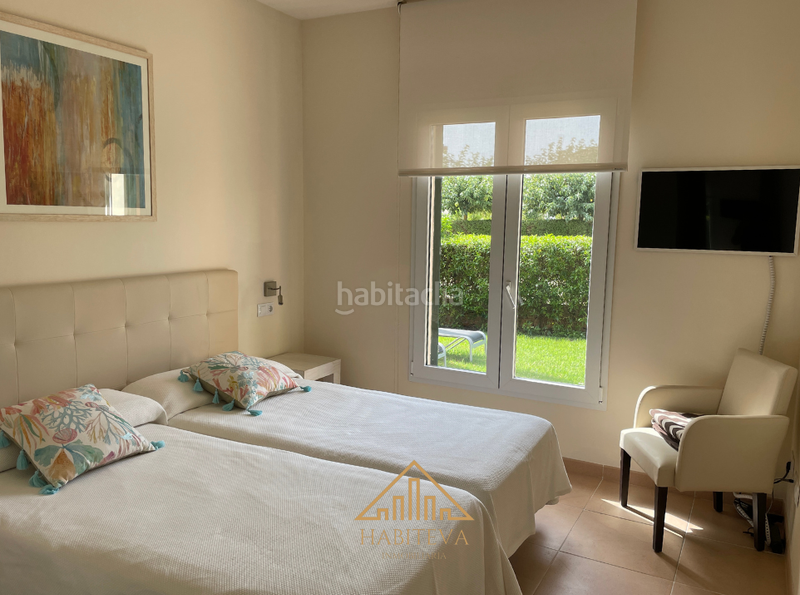 Foto 869cb732-24f4-46a1-9f80-6ca695203abd. Casa adossada amb calefacció aparcament piscina a Campos