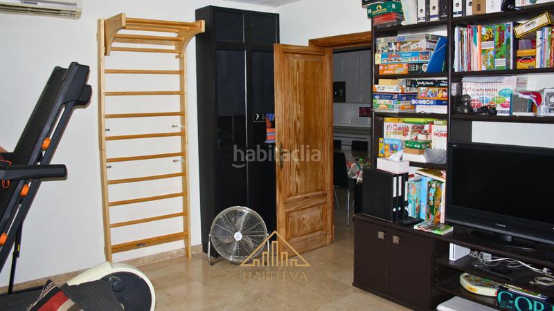 Foto cb7ce9d5-a068-40ee-a3e6-95829036b94d. Chalet con camino riscaldamento parcheggio piscina in Marratxí