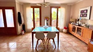 Casa adossada a Sa Cabaneta. Casa con vistas a la tramuntana