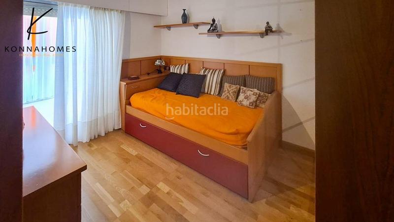 Foto ad52189f-f181-44bd-8451-e48321a5de51. Location appartement avec chauffage parking piscine dans Benidorm