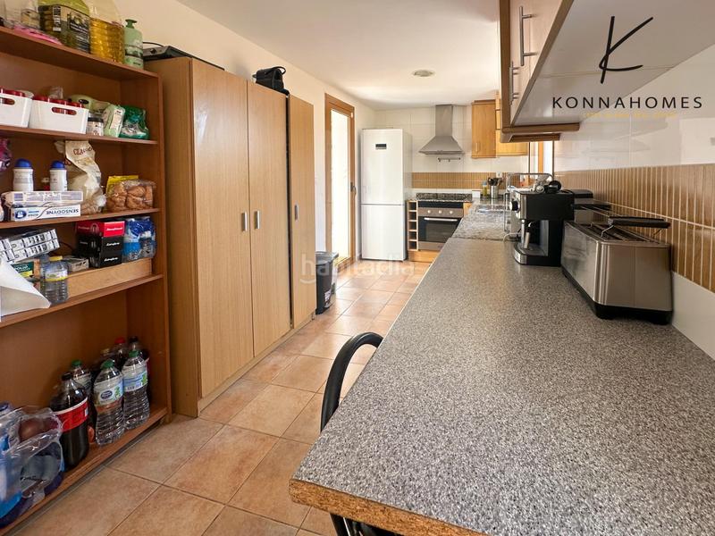 Foto d030a0ed-b088-490c-9cfc-efedf65ce48d. Casa con parcheggio piscina in Polop