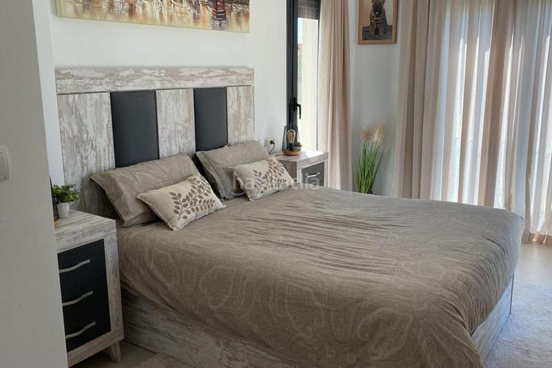 Foto 5c649e6c-7cc7-4df8-9fc8-adcd9e0b82ff. Chalet avec chauffage parking piscine dans Montebello - Nou Espai Nucia (la)