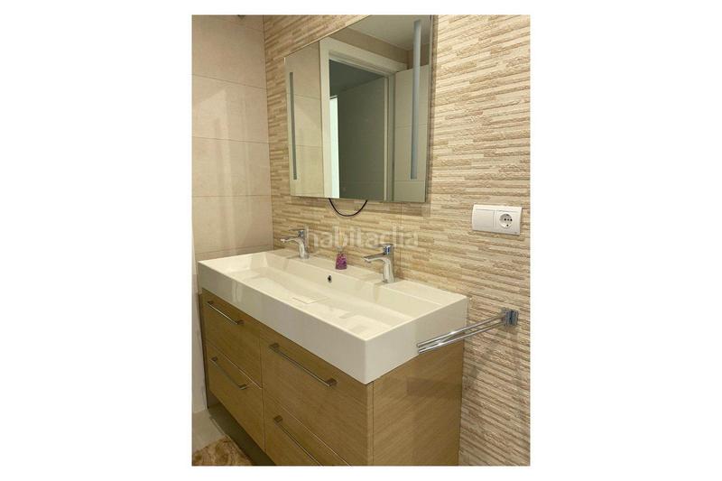 Foto e4b968af-40cd-4192-ba57-eccd151cc0ef. Chalet avec chauffage parking piscine dans Montebello - Nou Espai Nucia (la)