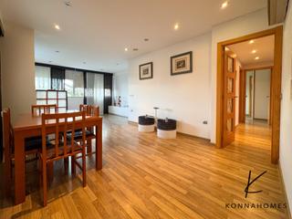 Etagenwohnung in Juzgados - Plaza de Toros. Piso extraordinario en benidorm