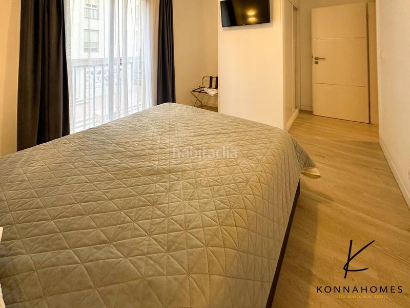 Foto 0f0ae2fb-a2c9-41f7-a20d-942ec95e79b8. Piso en Centro Urbano Benidorm