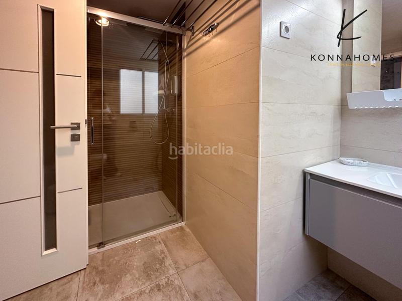 Foto ceb63bc0-0d95-4fe5-b5fa-871e51590399. Piso en Centro Urbano Benidorm