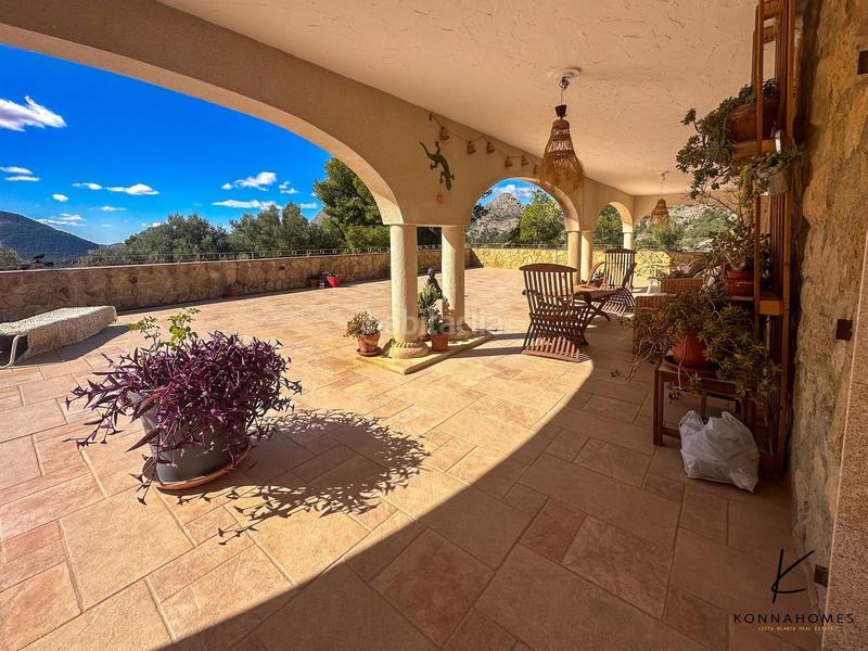 Foto 1107821c-3b64-43e3-bd51-0953c6256dc3. Chalet avec parking dans Finestrat pueblo Finestrat