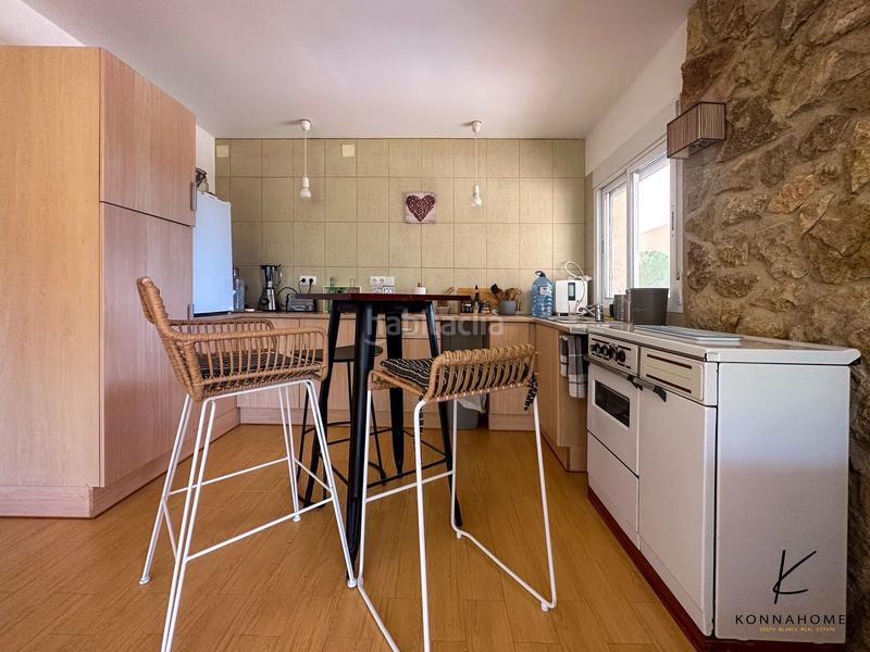 Foto 4ab4590c-114c-4d79-bee2-89d18d28453a. Chalet avec parking dans Finestrat pueblo Finestrat