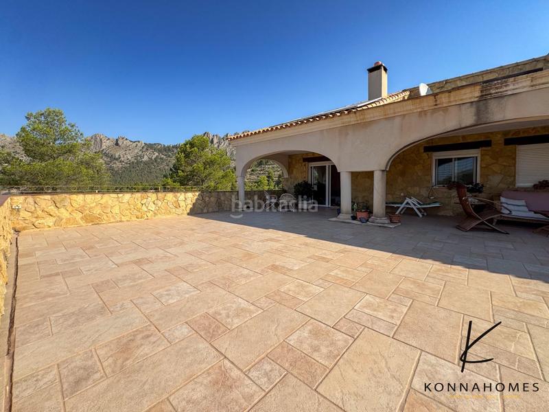 Foto 9b5304a8-1fac-4c96-906a-b25a5a5985b7. Chalet avec parking dans Finestrat pueblo Finestrat