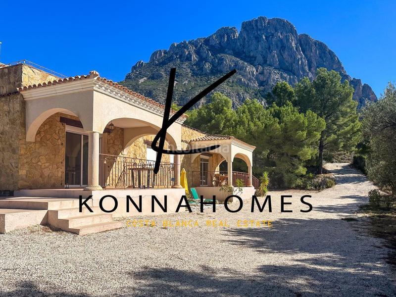 Foto 9f4da680-743a-4df5-8a8b-253c6975b625. Chalet avec parking dans Finestrat pueblo Finestrat