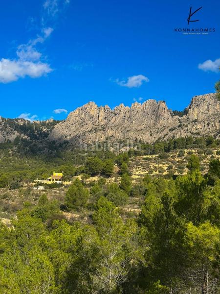 Foto be9373aa-a1a3-49bc-95e8-13d815b21496. Chalet avec parking dans Finestrat pueblo Finestrat