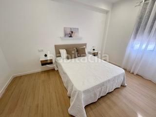 Foto fc6902e3-ecb5-4941-8a20-bf589bb8a008. Pis a Centro Burriana