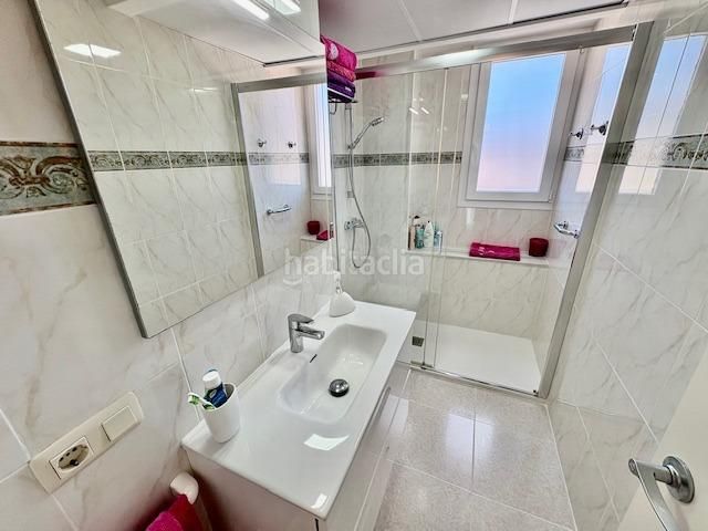 Foto 828e3f2a-e4c8-44e3-b429-63b3f93c2b98. Apartament amb aparcament piscina a Els Terrers Benicasim / Benicàssim
