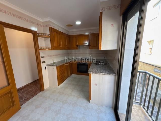 Foto c62ff40a-8b12-4812-a515-3b31a0f17438. Casa amb aparcament a Casco Antiguo-Darremur Almazora / Almassora