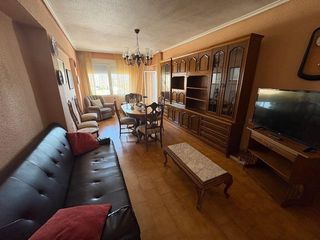 Lloguer Pis a Zona Avenida del Mar. Sensacional piso en alquiler en castellón de cuatro habitaciones