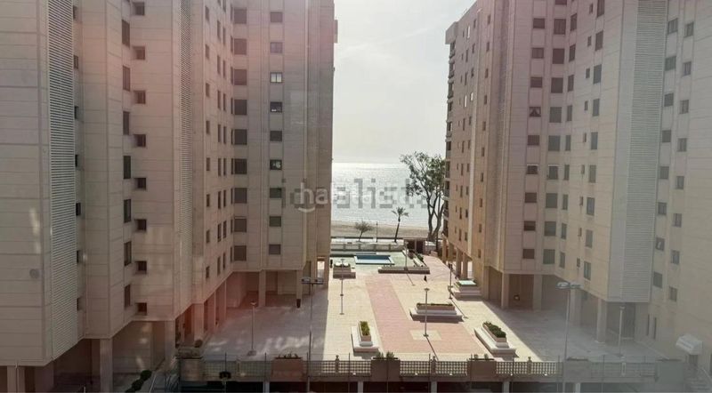 Foto 265bb290-8af9-4322-a803-bc9ddd3af14c. Apartament amb aparcament piscina a La Curva Benicasim / Benicàssim