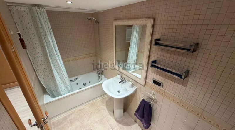 Foto cd059892-c0e9-44ae-83b4-5d96c56eb0c3. Apartament amb aparcament piscina a La Curva Benicasim / Benicàssim