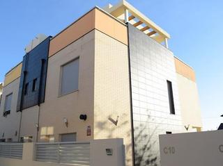 Chalet en Playa-Ben Afeli. Chalet en playa benafeli de almassora con piscina comunitaria