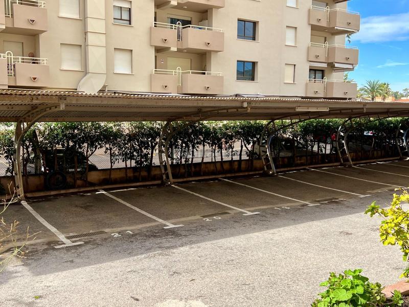 Foto 13c61c09-b7b3-4ea6-a864-1b2d64649ad0. Lloguer apartament amb aparcament piscina a La Curva Benicasim / Benicàssim