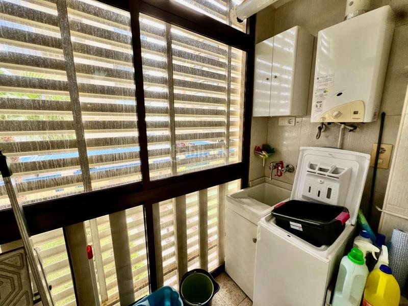 Foto 90002927-4d7a-44d2-8028-cb75a903dc7e. Lloguer apartament amb aparcament piscina a La Curva Benicasim / Benicàssim