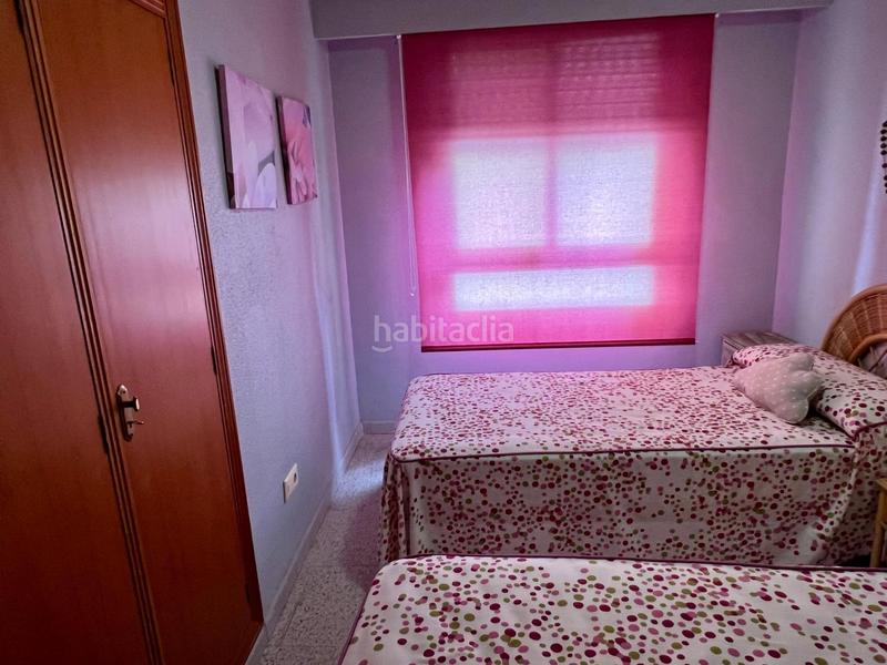 Foto e158e345-5a85-4ba9-bcc7-d0b533140b9c. Lloguer apartament amb aparcament piscina a La Curva Benicasim / Benicàssim