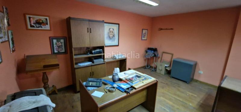 Foto 2c88a691-76c9-45a0-a4fa-5069dc248e06. Local comercial local con muchas posibilidades en Castellón de la Plana