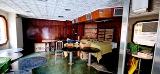 Local Comercial en Parque Gelogo Jos Royo Gmez. Venta de local comercial 4 viviendas