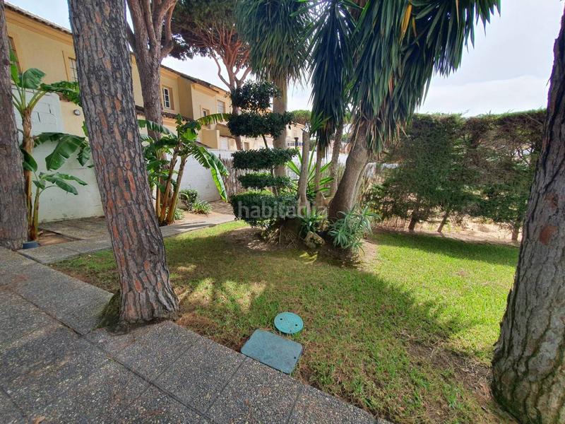 Foto d7651557-e8d4-405e-82dc-b4bb73ead41b. Rent flat in La Barrosa Chiclana de la Frontera