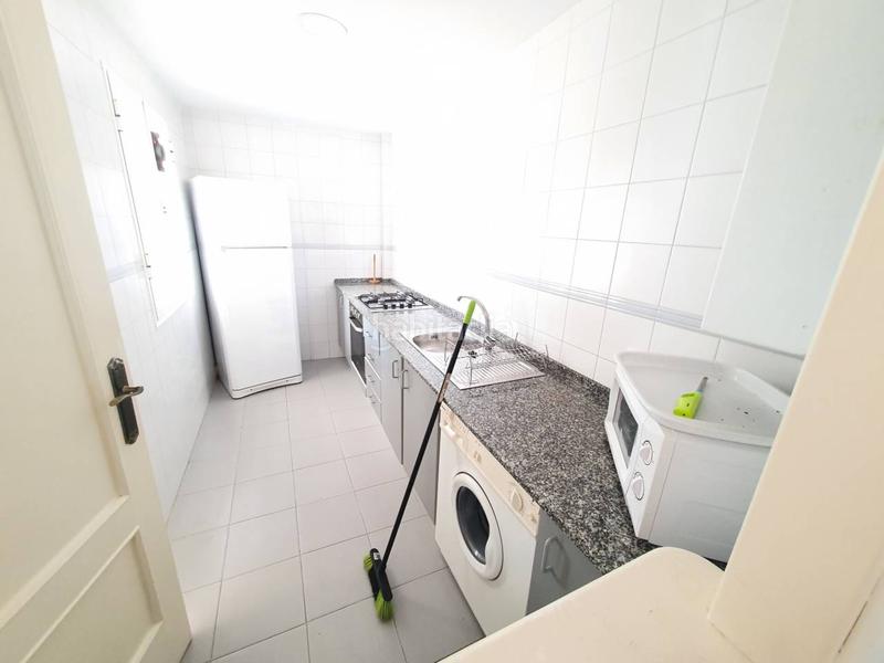 Foto df00bbe2-17e6-416c-9365-a56cca86363f. Rent flat in La Barrosa Chiclana de la Frontera