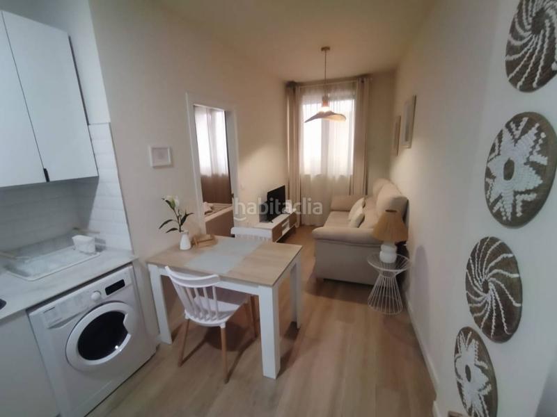 Foto bc8ef198-eb9c-4142-b0c8-7559b1606fb0. Rent apartment in La Caleta - La Viña Cádiz