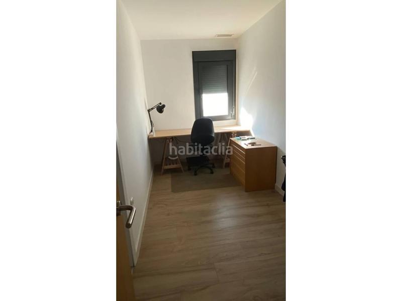 Foto 4e63fd4d-1fb7-44a7-a54b-09b476b92d0b. Location appartement avec chauffage parking dans Ronda del Estero San Fernando