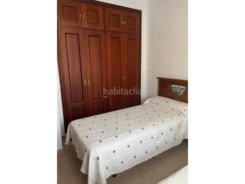 Foto a5aadc42-855b-435c-b080-c78a57a2416a. Xalet amb piscina a La Barrosa Chiclana de la Frontera