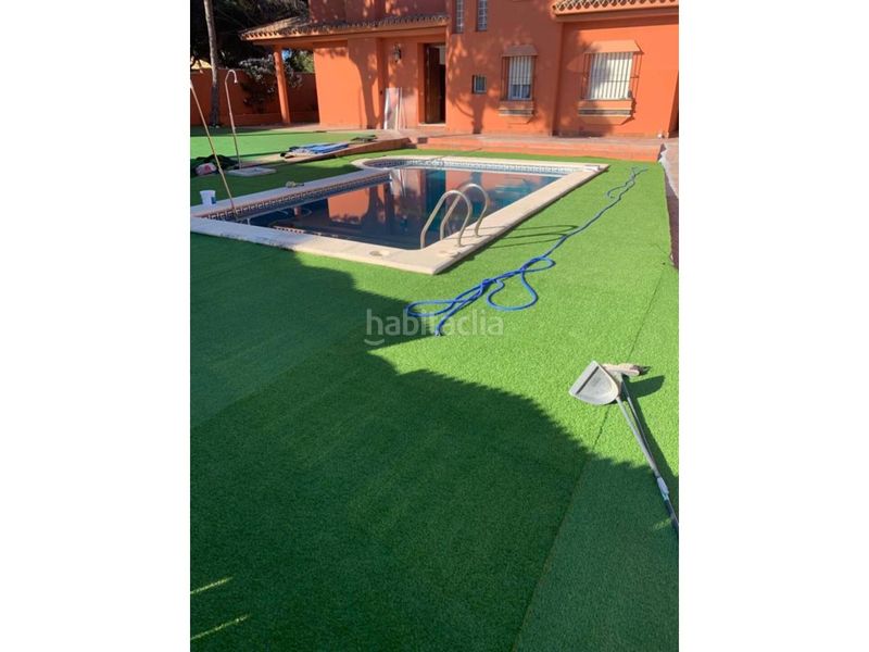 Foto c911988f-93c8-43fd-9cea-949023dbe9a1. Xalet amb piscina a La Barrosa Chiclana de la Frontera