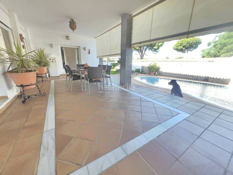 Foto b3b2cdec-fd73-4fd6-82a8-47bab704cfa3. Xalet amb aparcament piscina a Las Lagunas - Campano Chiclana de la Frontera