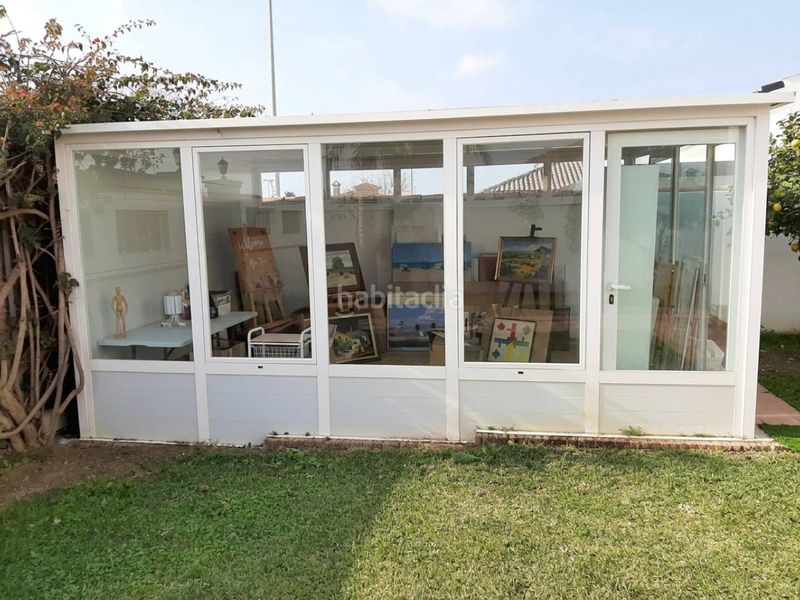 Foto 4a9a033c-f885-4f81-bcd4-9231ae3cb81e. Casa aparellada amb aparcament piscina a Núcleo urbano Chiclana de la Frontera