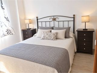 Appartamento  Calle teruel. Piso en venta junto al pajaro. para entrar a vivir con la mitad