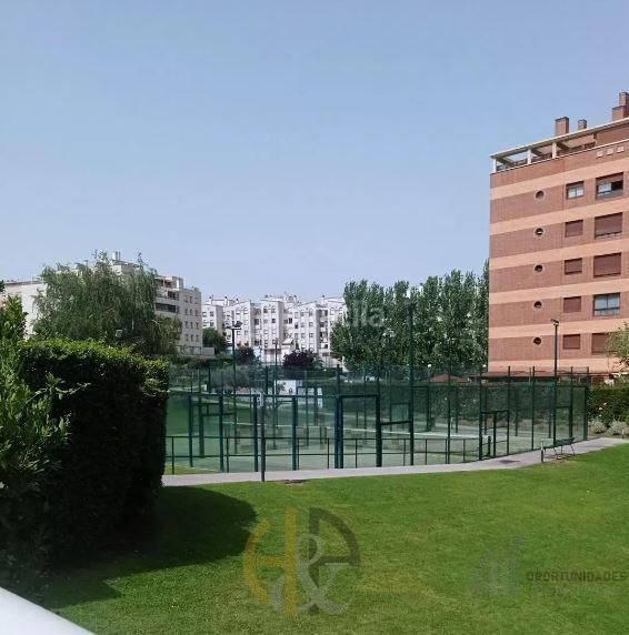 Foto 54e1ddc6-5aa2-44f1-b184-213f7e492c31. Piso  en Rejas Madrid