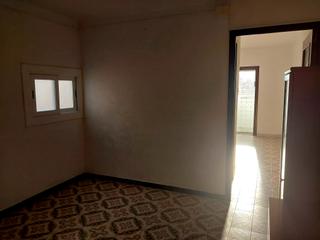 Appartement  Carrer de legazpi. Soleado y bonito piso al lado de vía julia!
