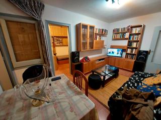 Pis  Carrer de batllori. Piso en venta al lado vía julia