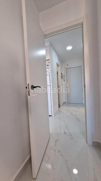 Foto 95b2f526-4aa8-4c8b-84a9-d7cb4a8623de. Apartamento en paseo marítimo rey de españa 80 precioso apartamento en primera linea en Fuengirola