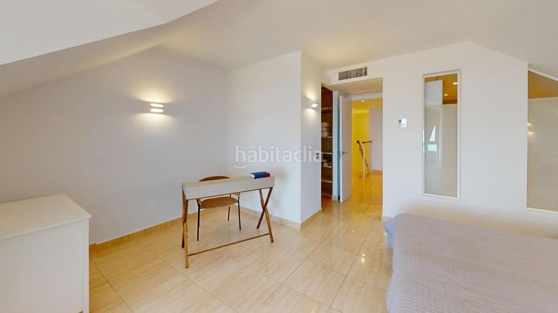 Foto 03ac85b7-2076-4d94-bafa-1bdee2d06fb2. Dachwohnung in avenida dEl Higuerón 3v in El Higuerón Fuengirola