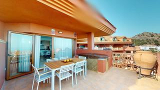 Dachwohnung in Avenida del higuerón 3v. Ático en reserva del higuerón