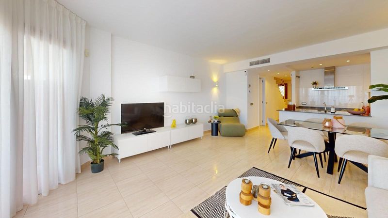 Foto a134533a-3c46-4bb7-ab1f-a0d42abd811f. Dachwohnung in avenida dEl Higuerón 3v in El Higuerón Fuengirola